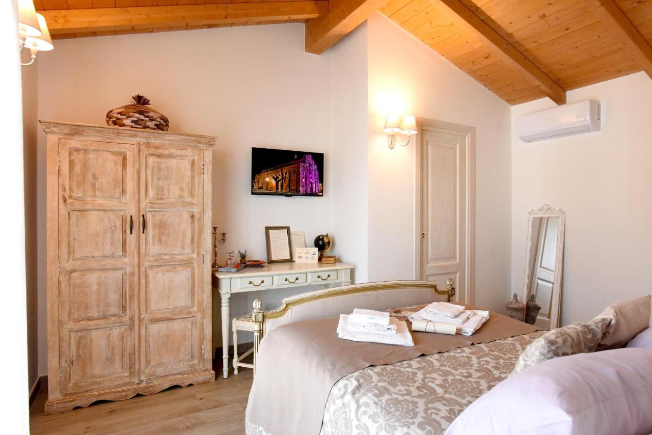 La Dimora Di San Simplicio Otel Olbia Dış mekan fotoğraf