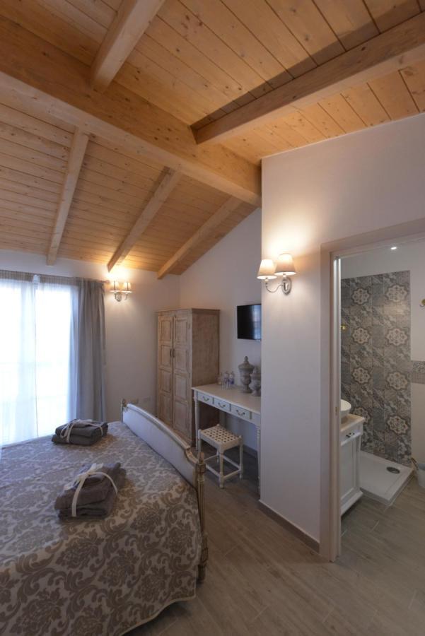 La Dimora Di San Simplicio Otel Olbia Dış mekan fotoğraf